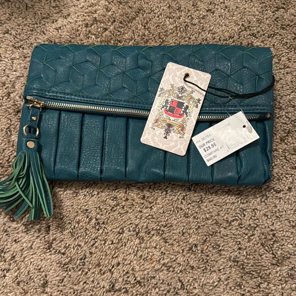Urban Expressions convertible clutch/crossbody bag.